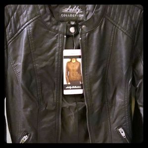 Leather jacket S/M or 6/10 n size